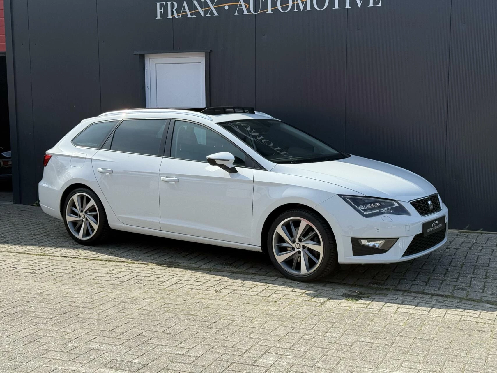 Hoofdafbeelding SEAT Leon
