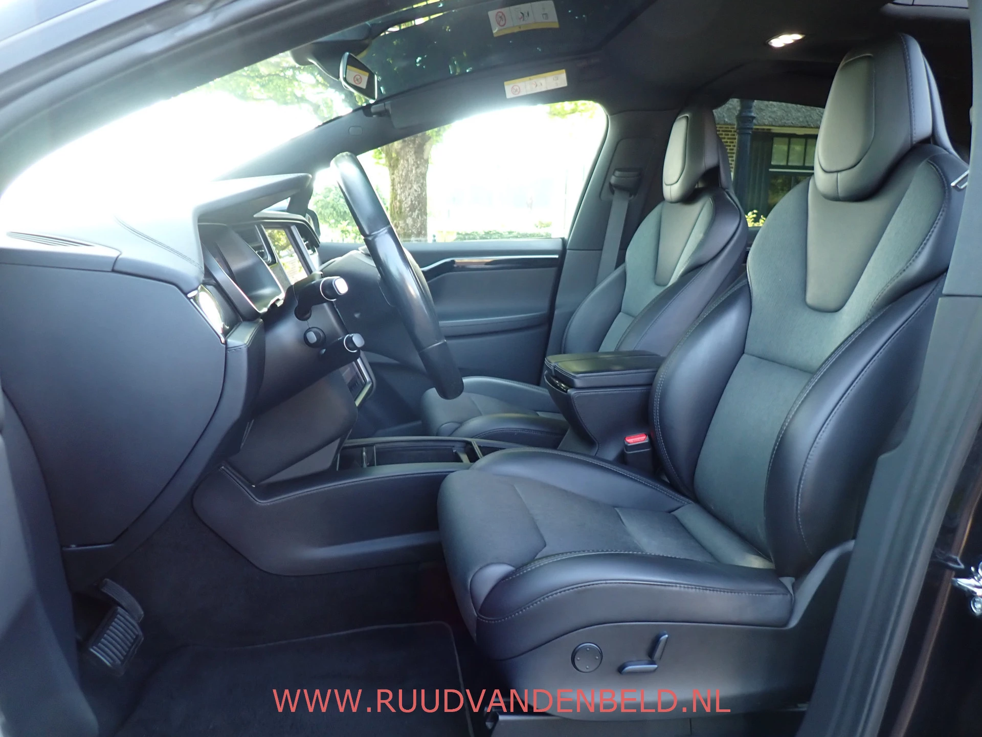 Hoofdafbeelding Tesla Model X