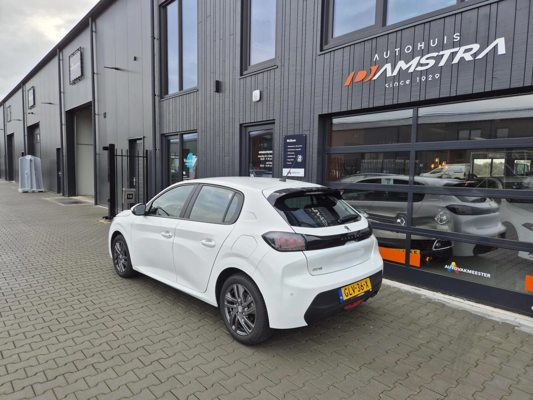 Hoofdafbeelding Peugeot 208