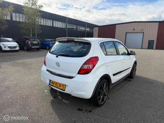 Hoofdafbeelding Hyundai i20
