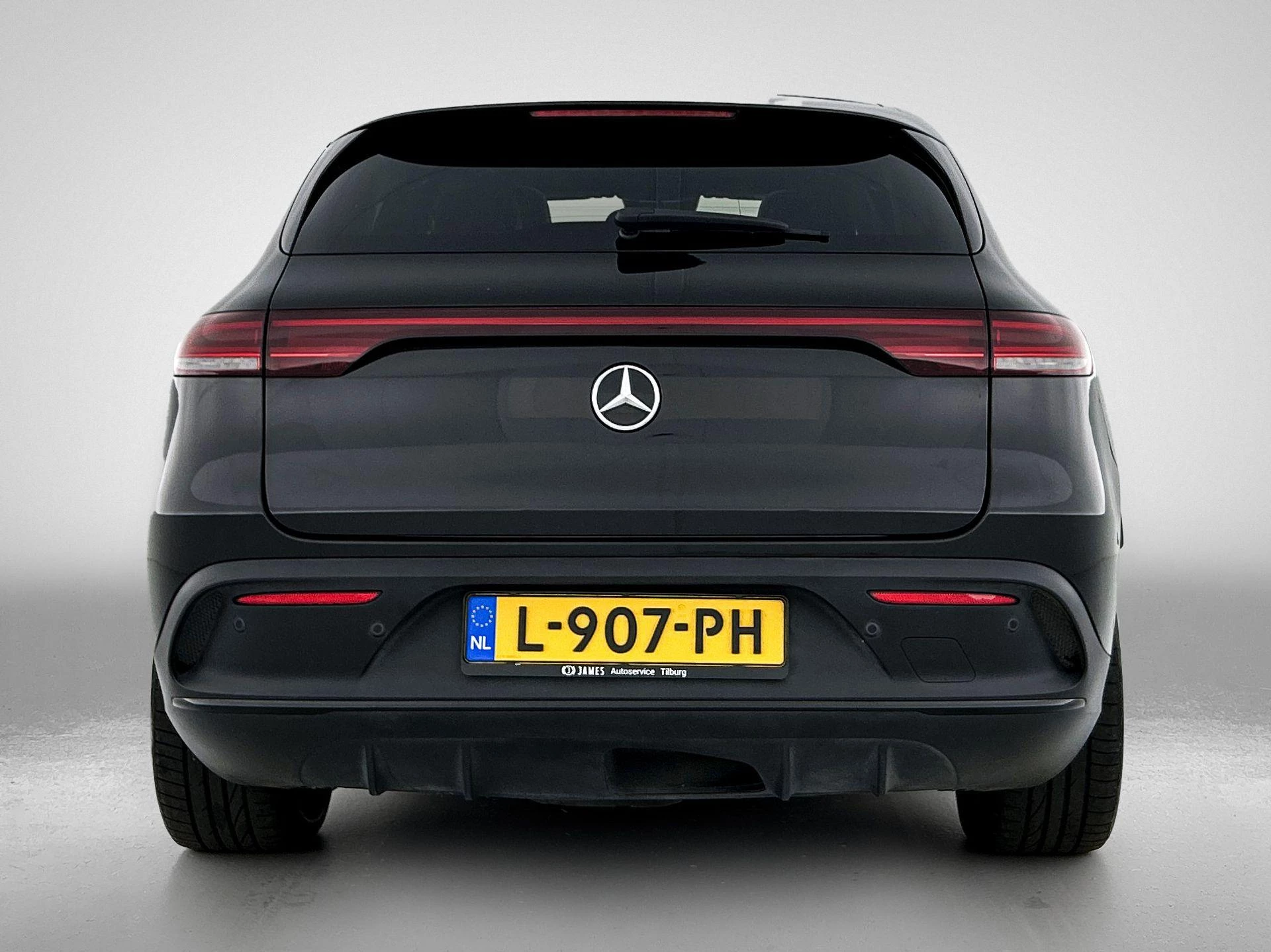 Hoofdafbeelding Mercedes-Benz EQC