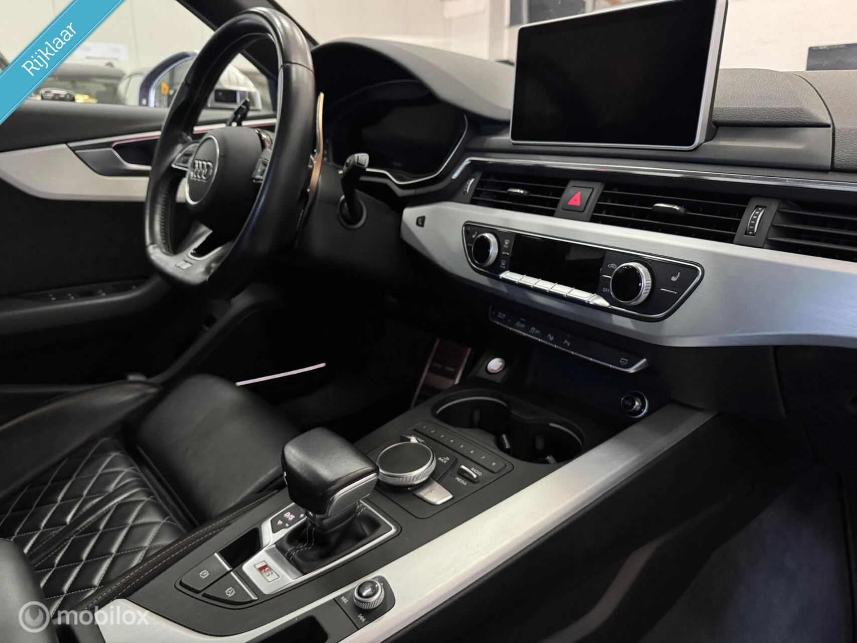 Hoofdafbeelding Audi S4