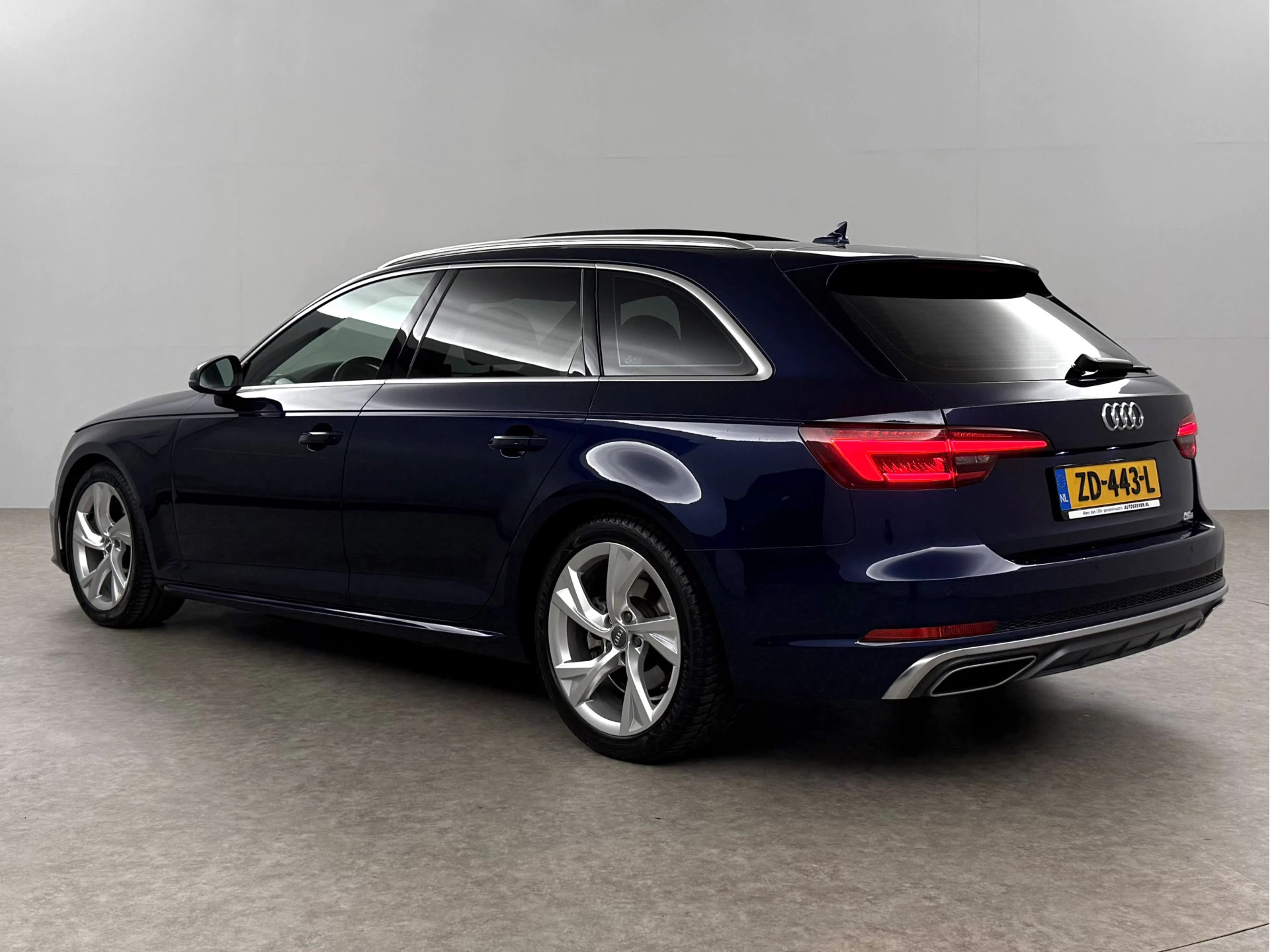 Hoofdafbeelding Audi A4