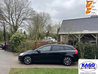 Nette sportieve Volvo V60 1.6 T3 R-Design bj 2011