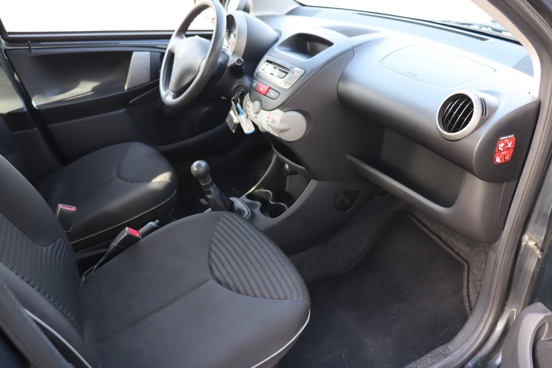 Hoofdafbeelding Peugeot 107