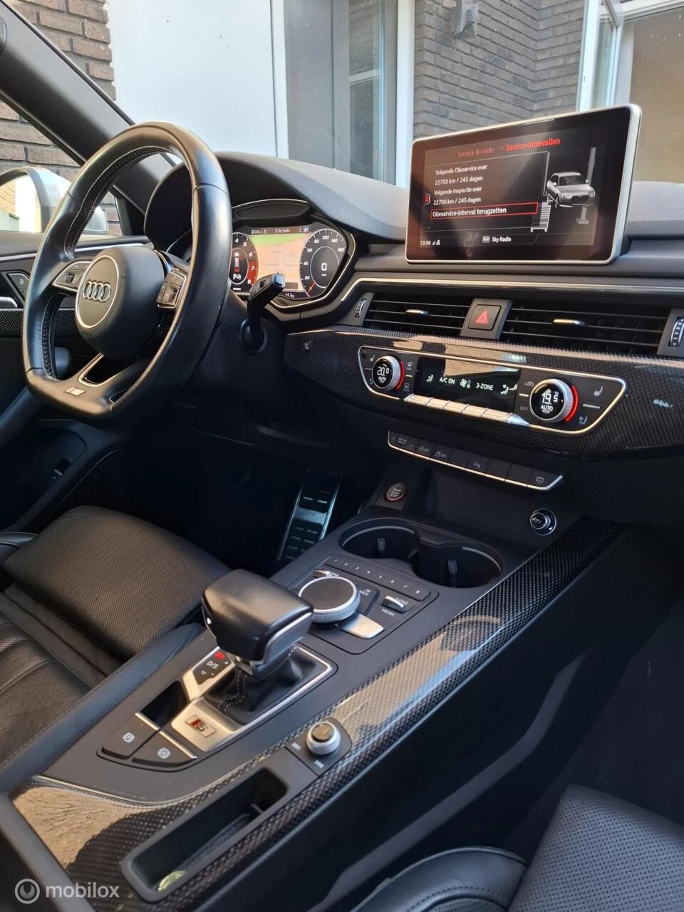 Hoofdafbeelding Audi S4