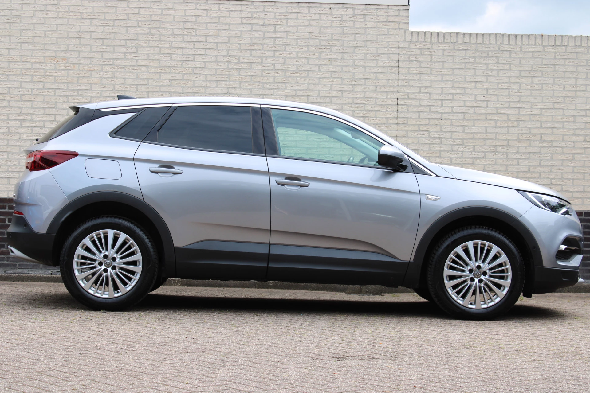 Hoofdafbeelding Opel Grandland X
