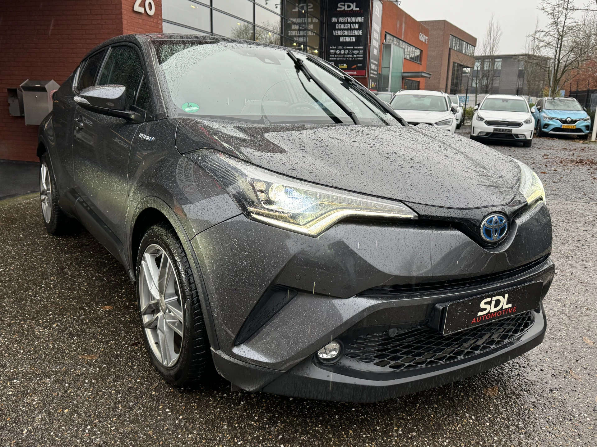 Hoofdafbeelding Toyota C-HR