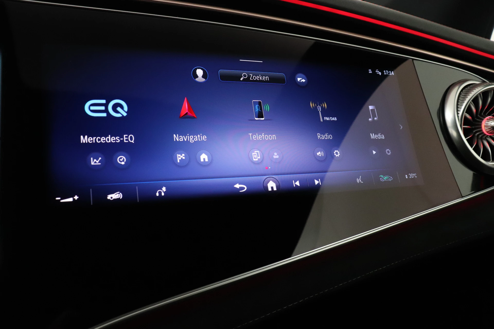 Hoofdafbeelding Mercedes-Benz EQS