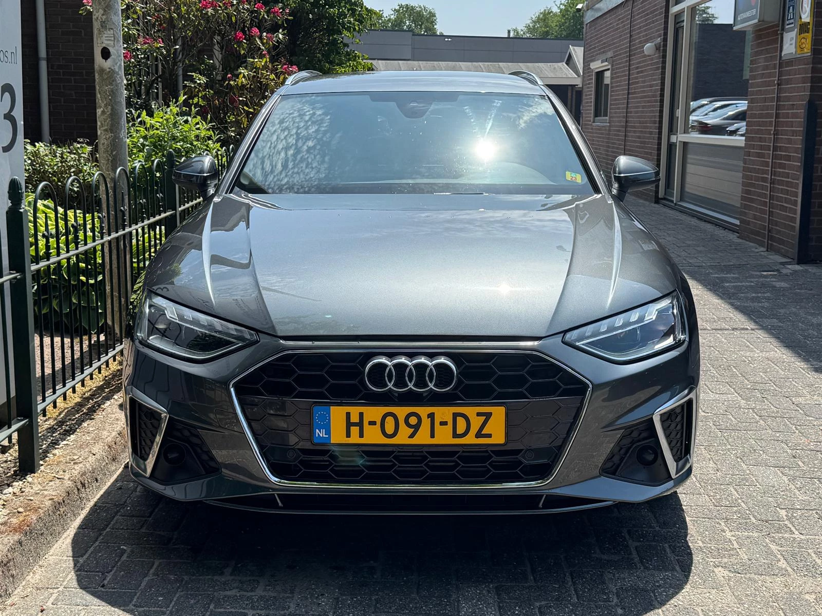 Hoofdafbeelding Audi A4