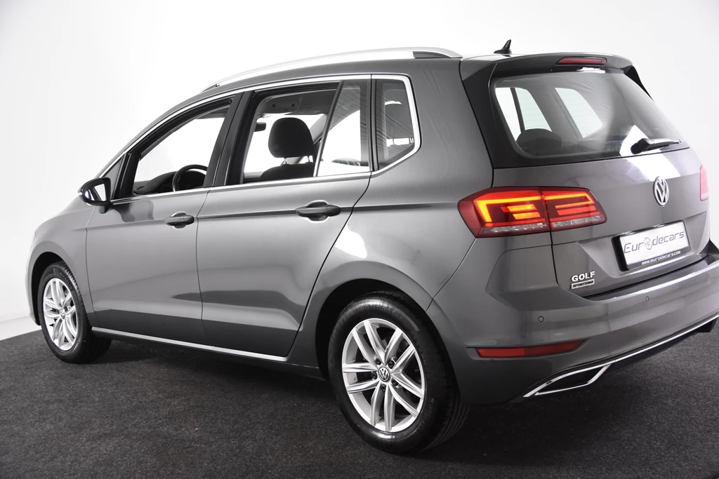 Hoofdafbeelding Volkswagen Golf Sportsvan