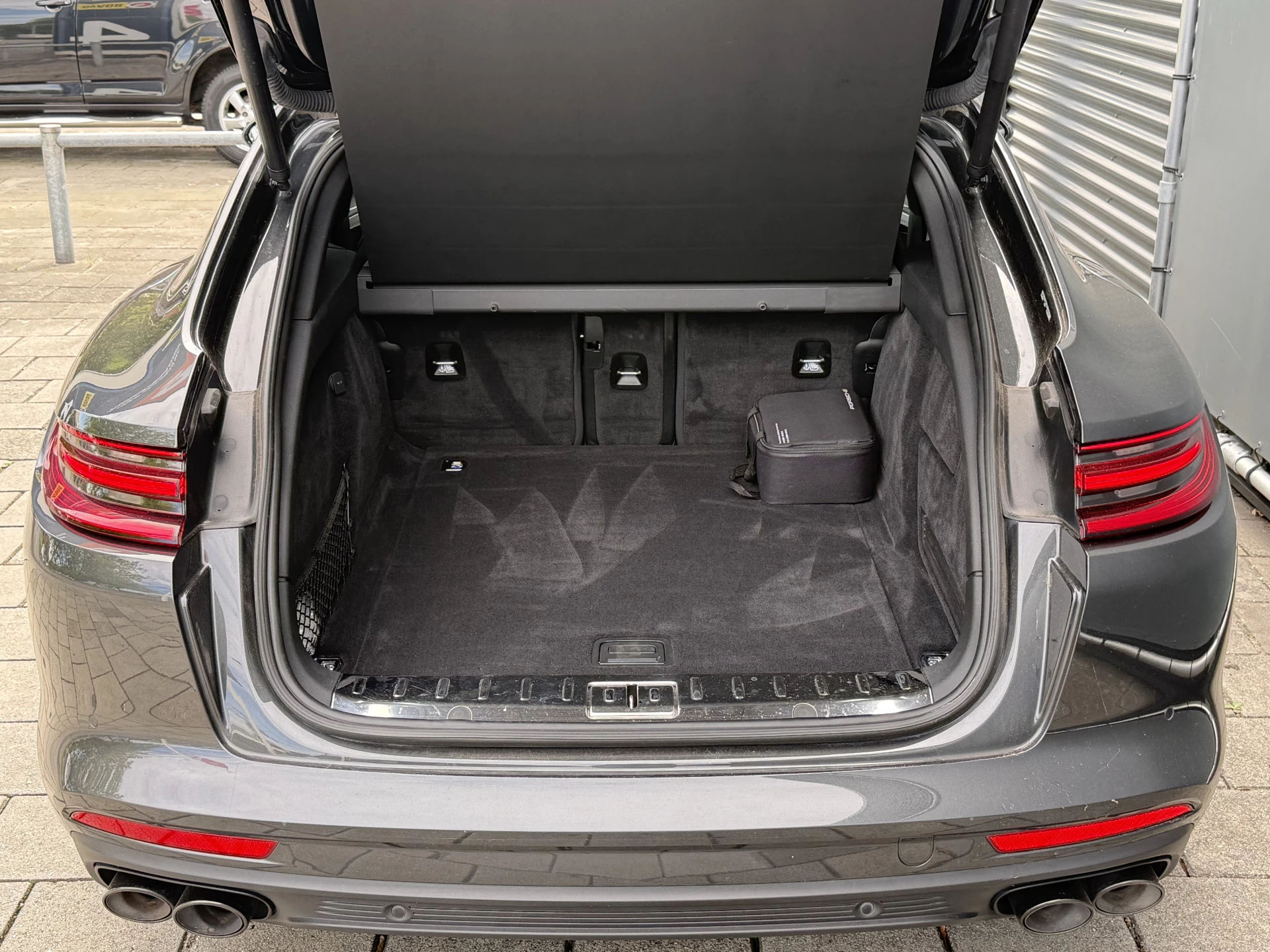 Hoofdafbeelding Porsche Panamera