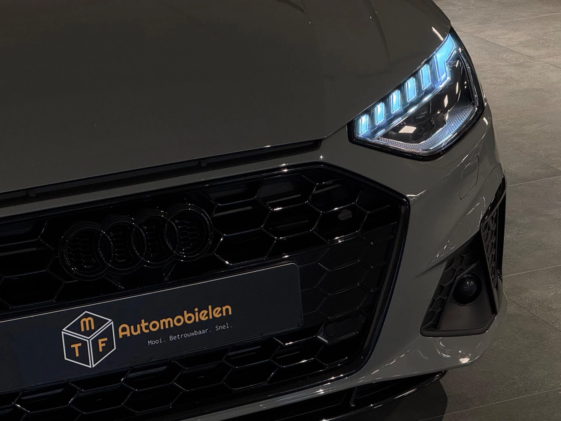 Hoofdafbeelding Audi A4