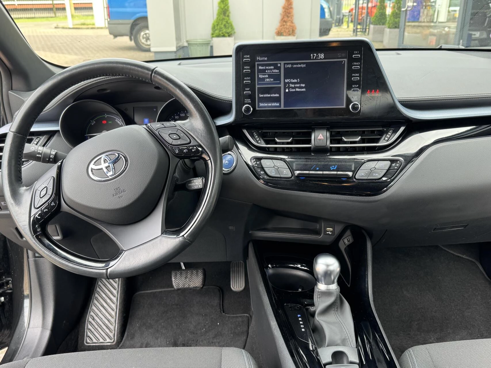 Hoofdafbeelding Toyota C-HR