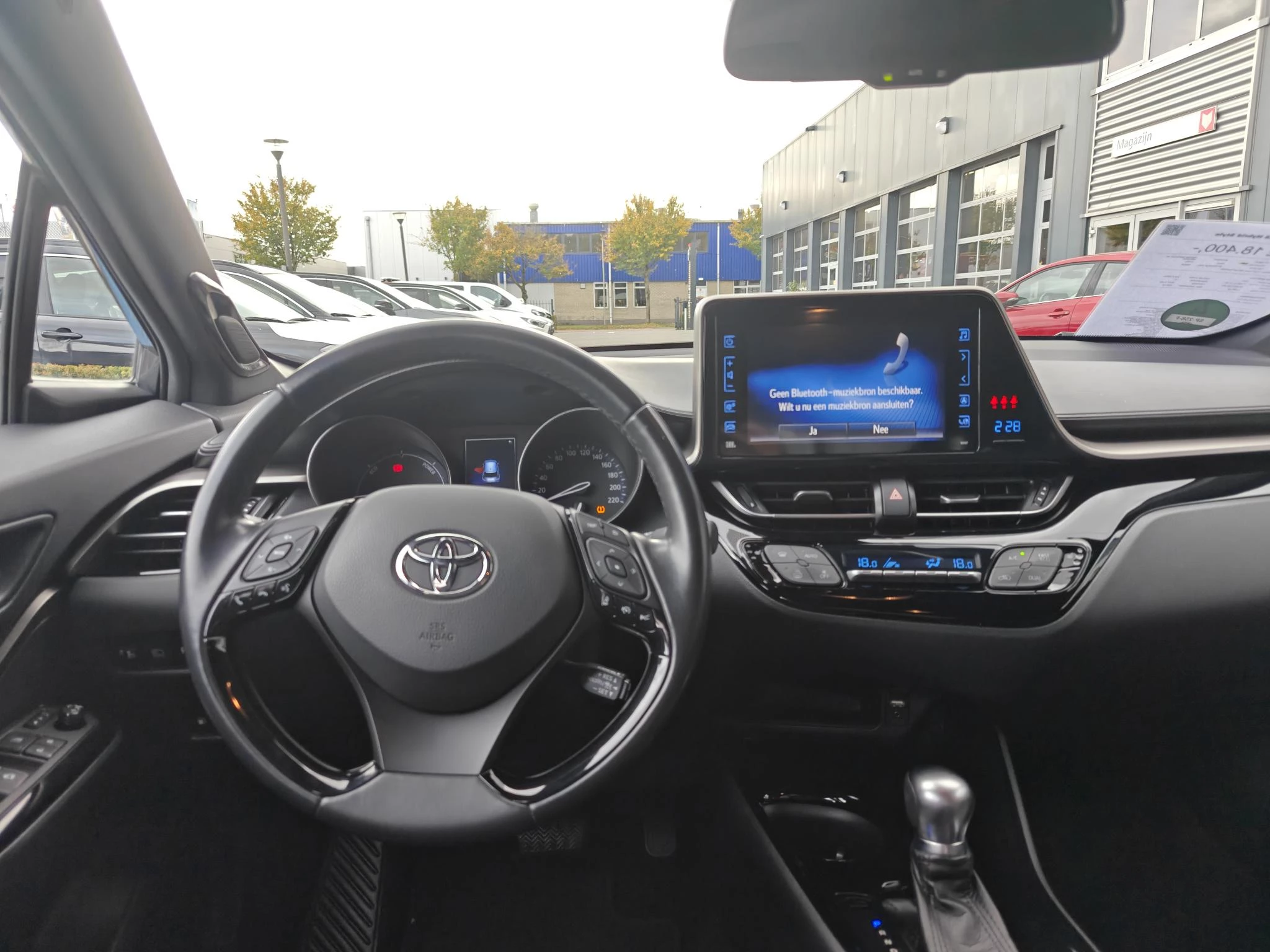 Hoofdafbeelding Toyota C-HR