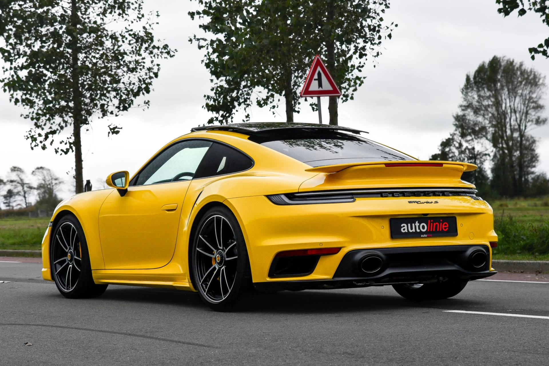 Hoofdafbeelding Porsche 911