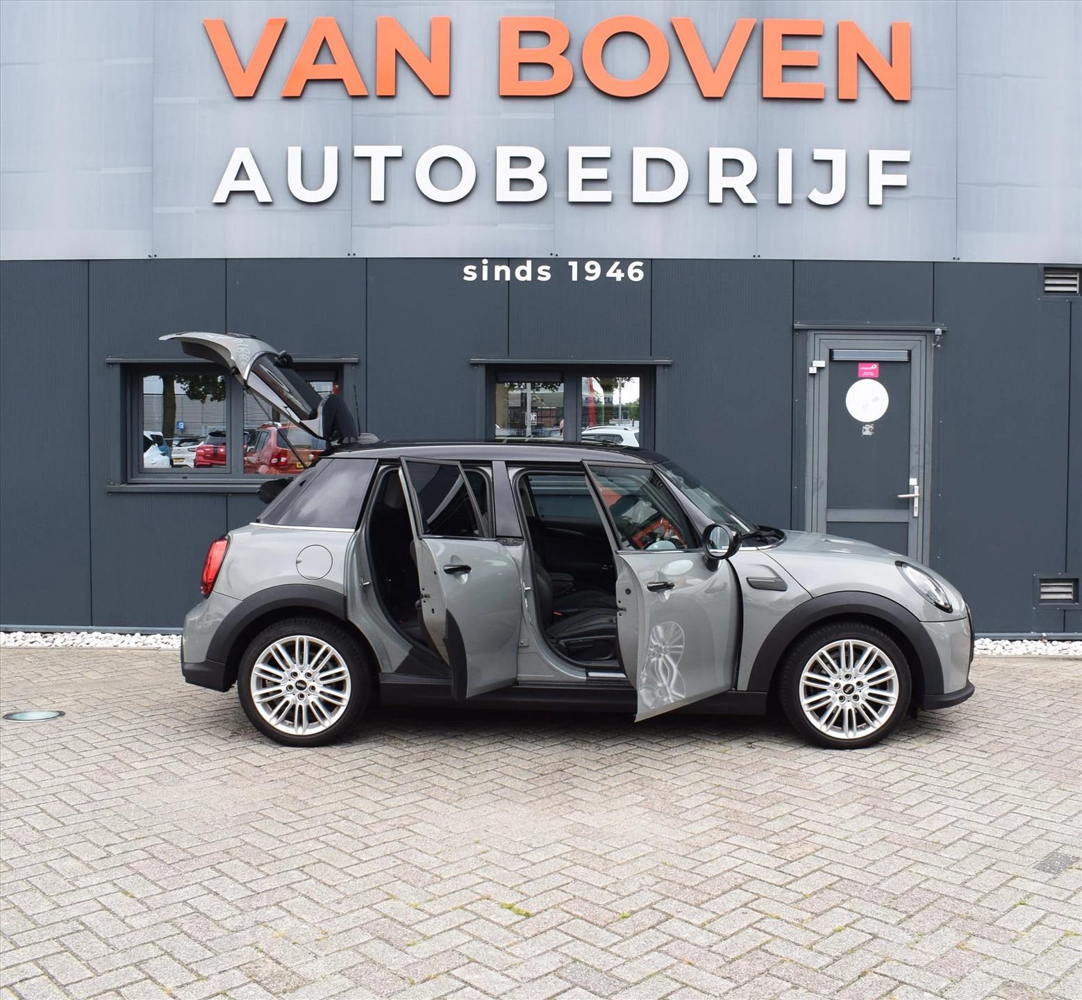 Hoofdafbeelding MINI 5-deurs