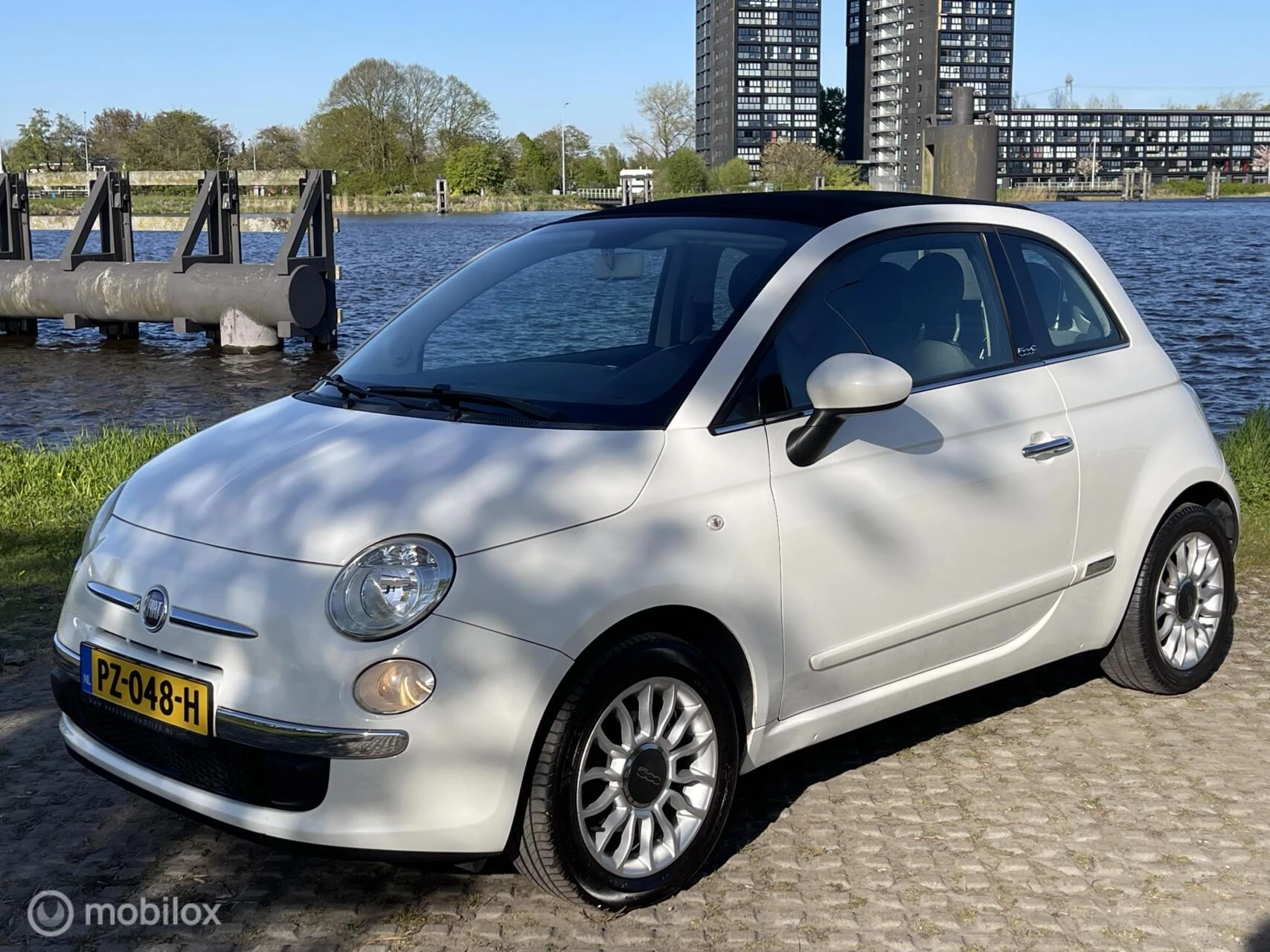 Hoofdafbeelding Fiat 500C
