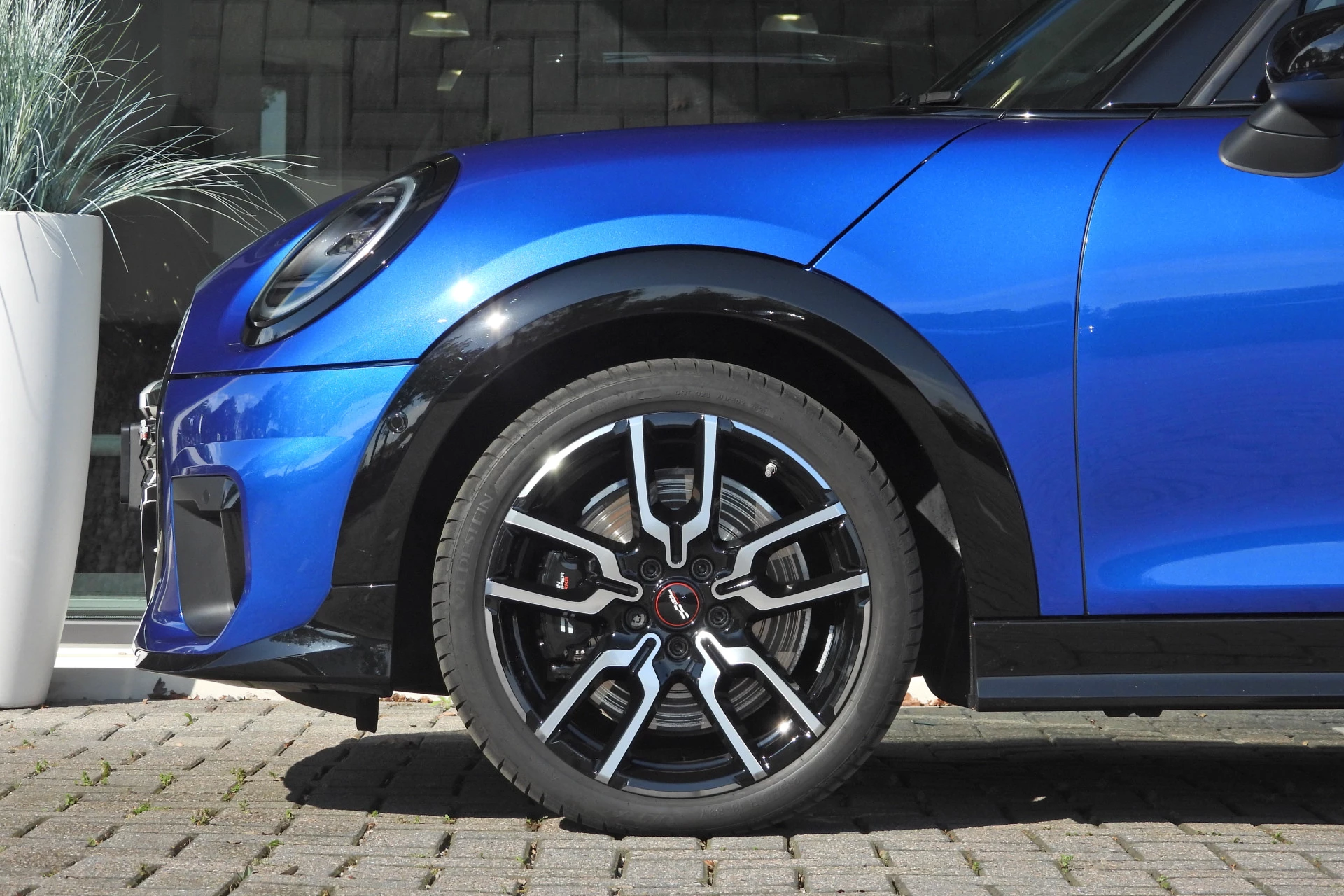 Hoofdafbeelding MINI 5-deurs