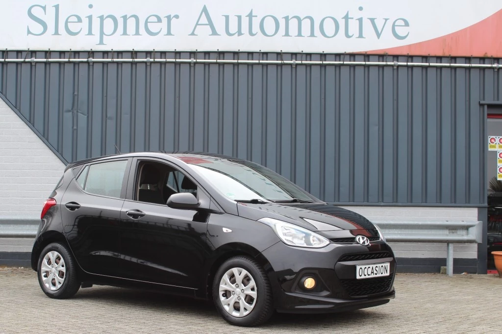 Hoofdafbeelding Hyundai i10