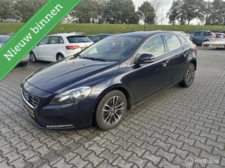 Volvo V40 2.0 D2 Momentum