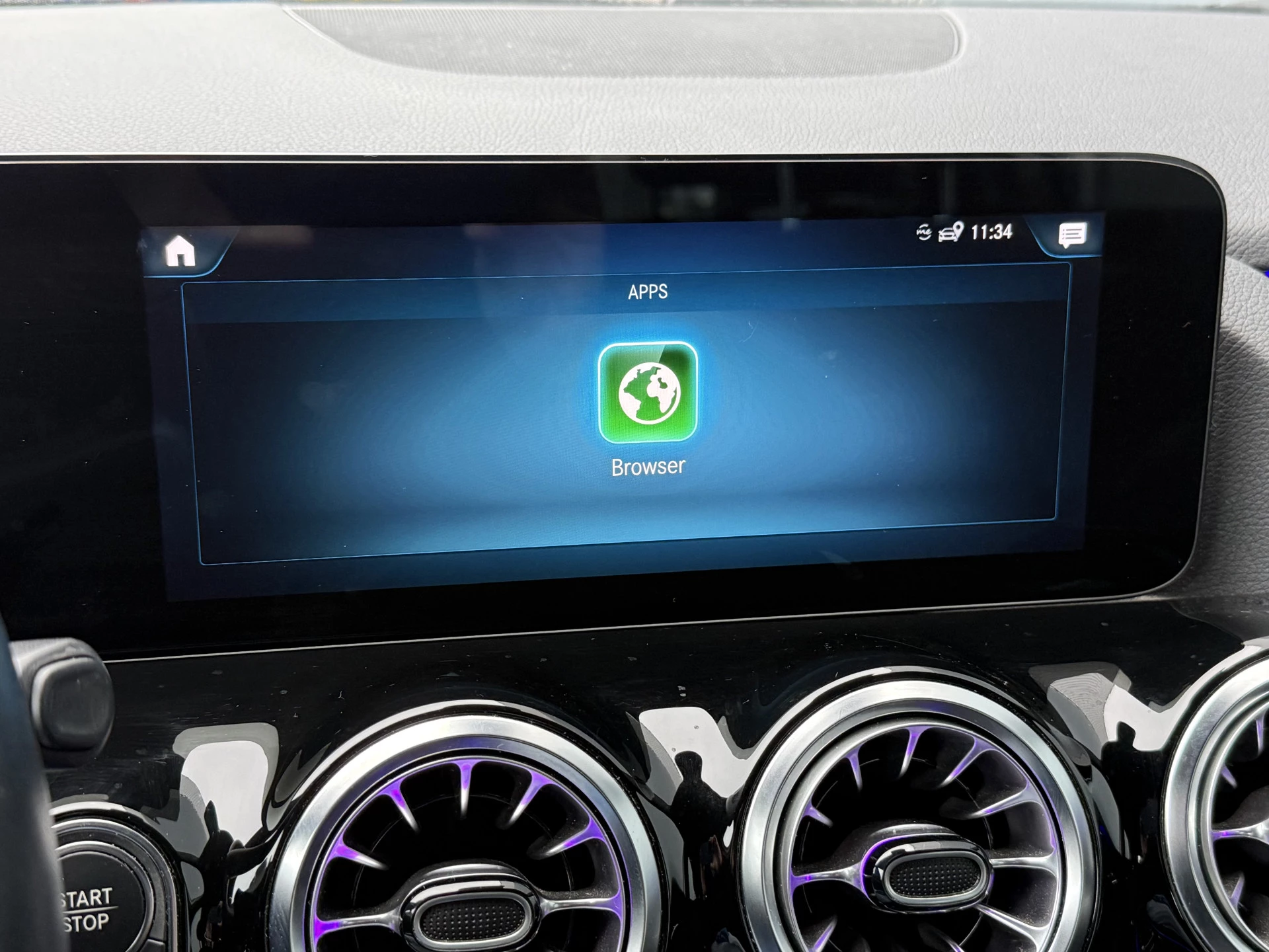 Hoofdafbeelding Mercedes-Benz EQA