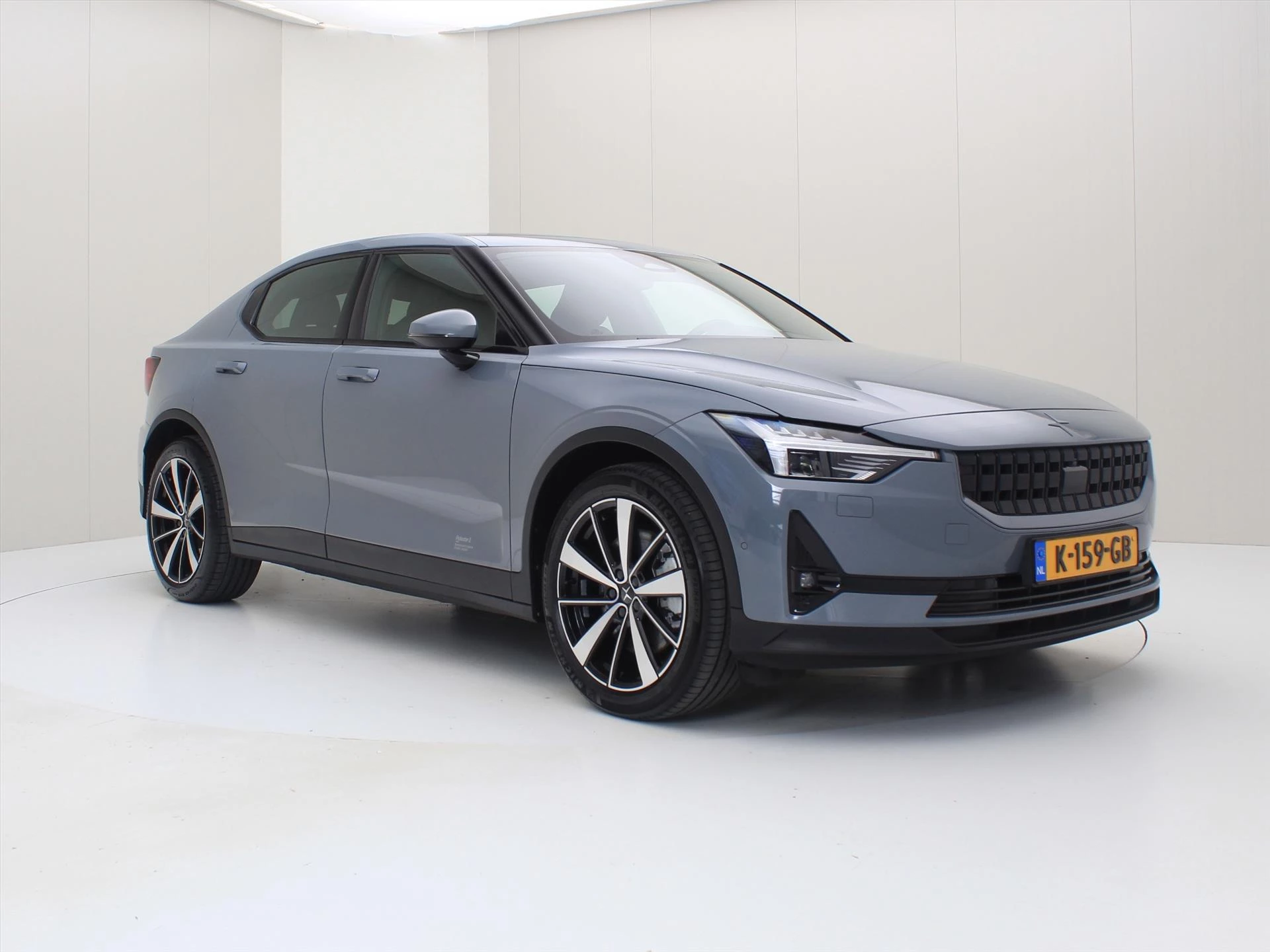 Hoofdafbeelding Polestar 2