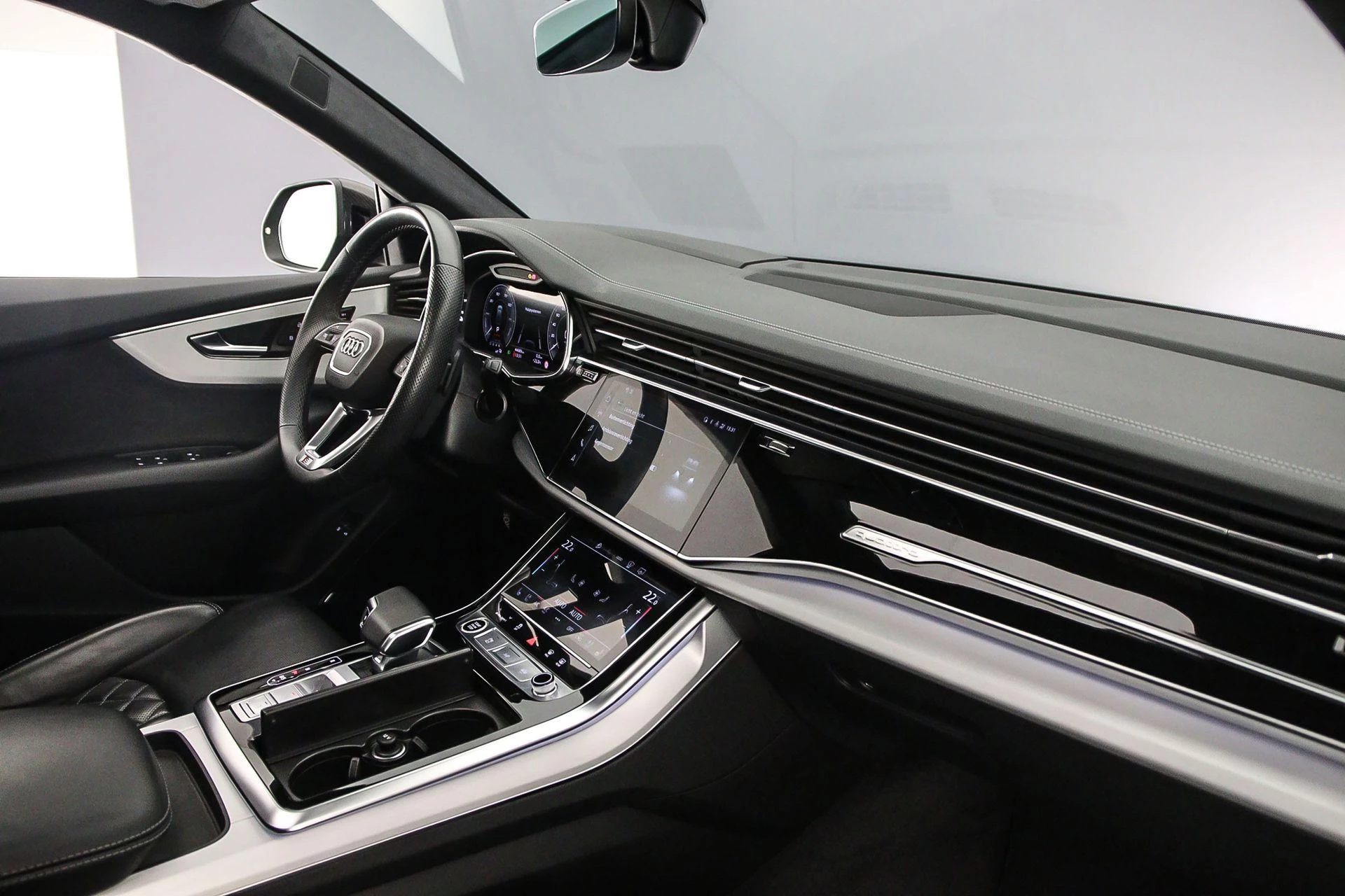 Hoofdafbeelding Audi Q8
