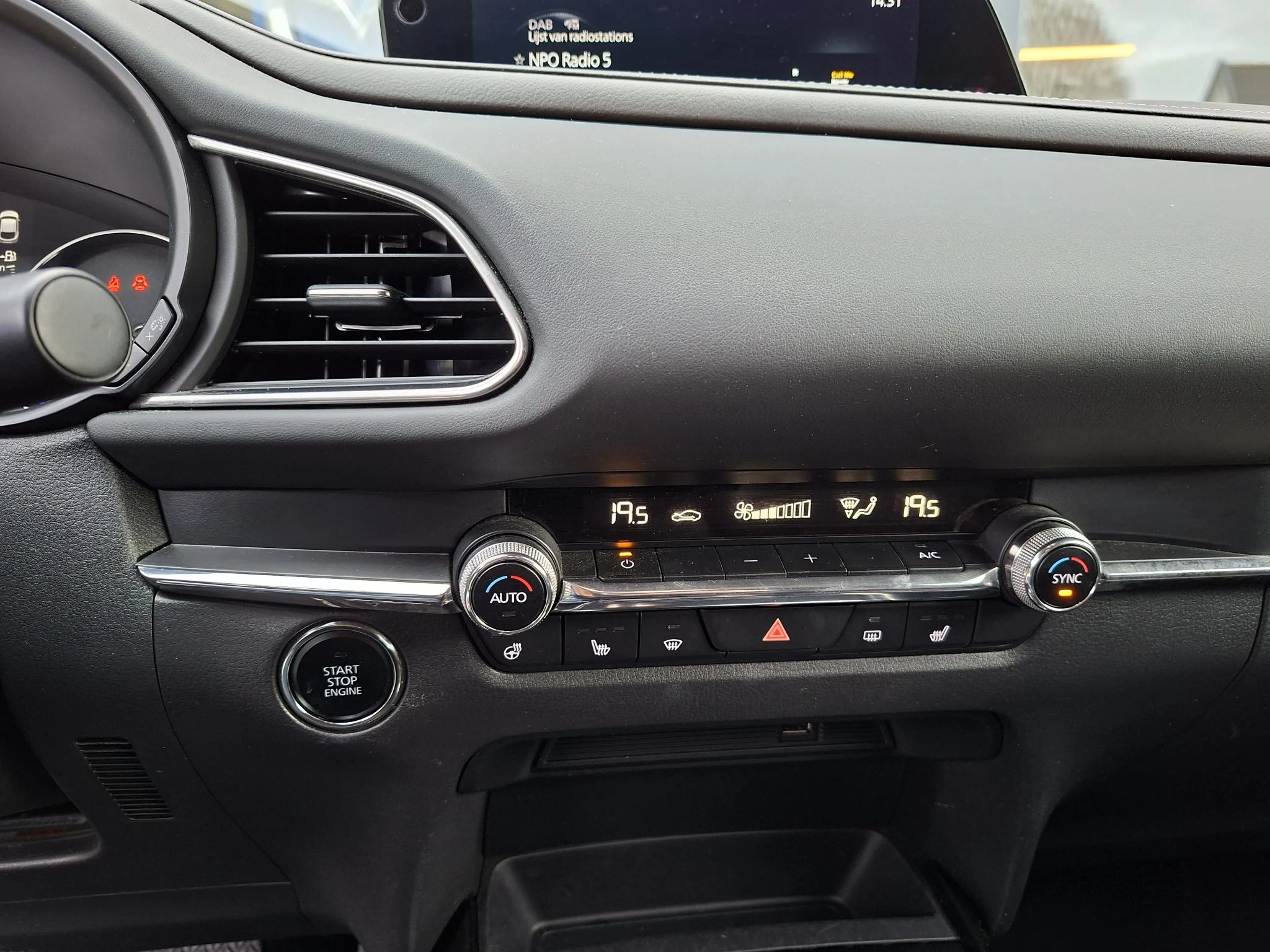 Hoofdafbeelding Mazda CX-30