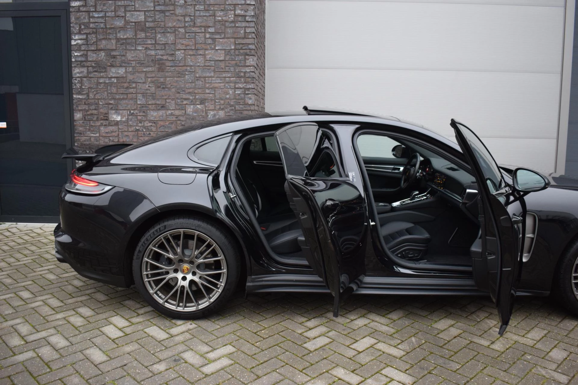 Hoofdafbeelding Porsche Panamera