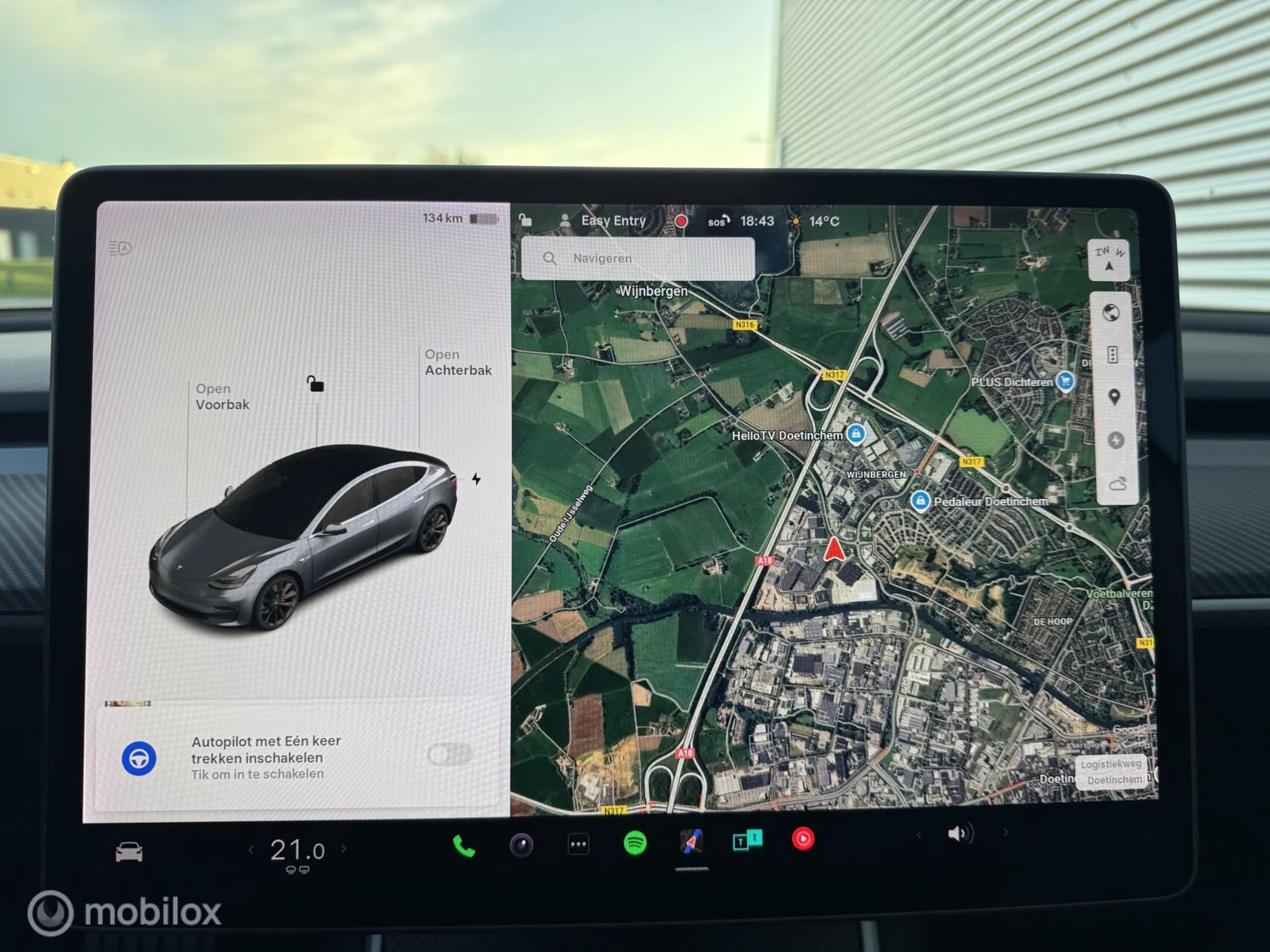 Hoofdafbeelding Tesla Model 3
