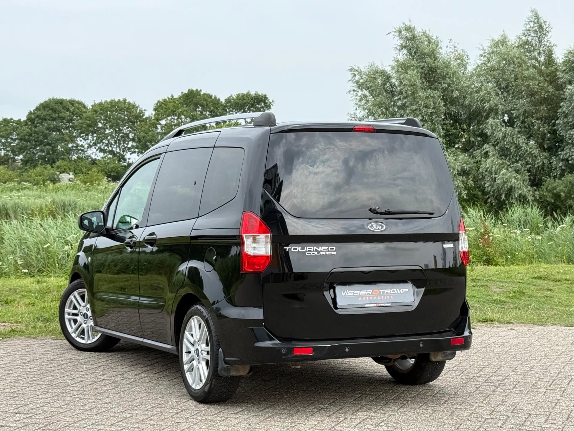 Hoofdafbeelding Ford Tourneo Courier