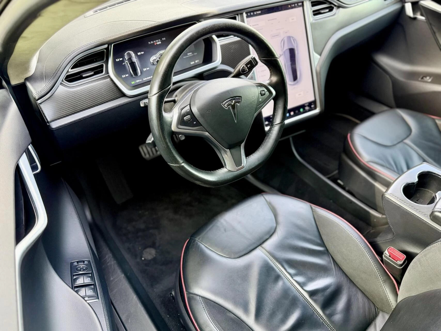 Hoofdafbeelding Tesla Model S