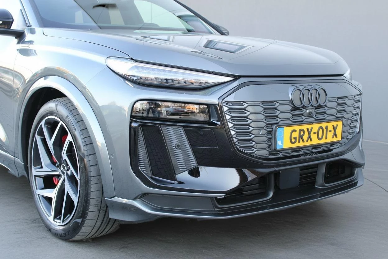 Hoofdafbeelding Audi Q6 e-tron