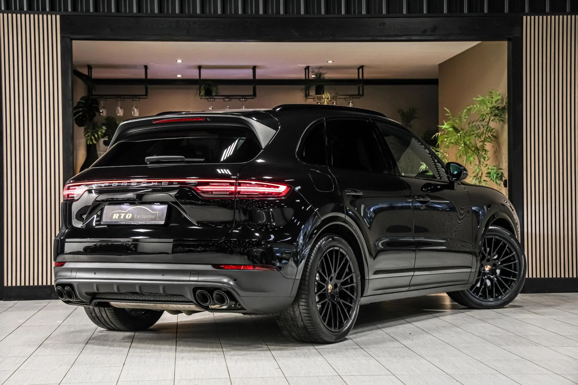 Hoofdafbeelding Porsche Cayenne