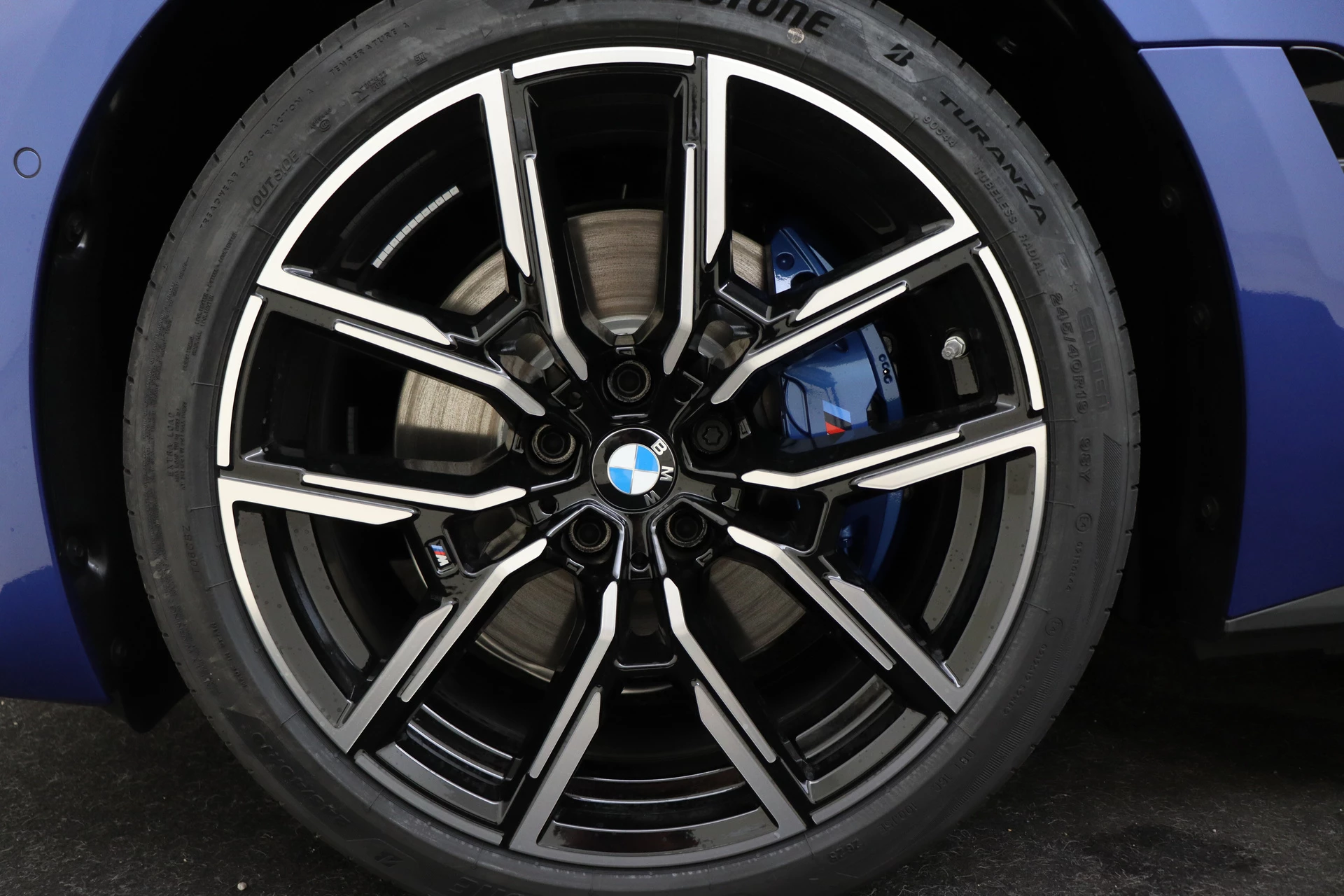 Hoofdafbeelding BMW i4