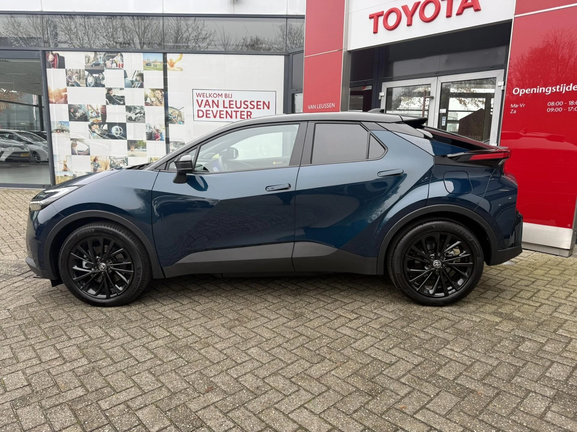 Hoofdafbeelding Toyota C-HR