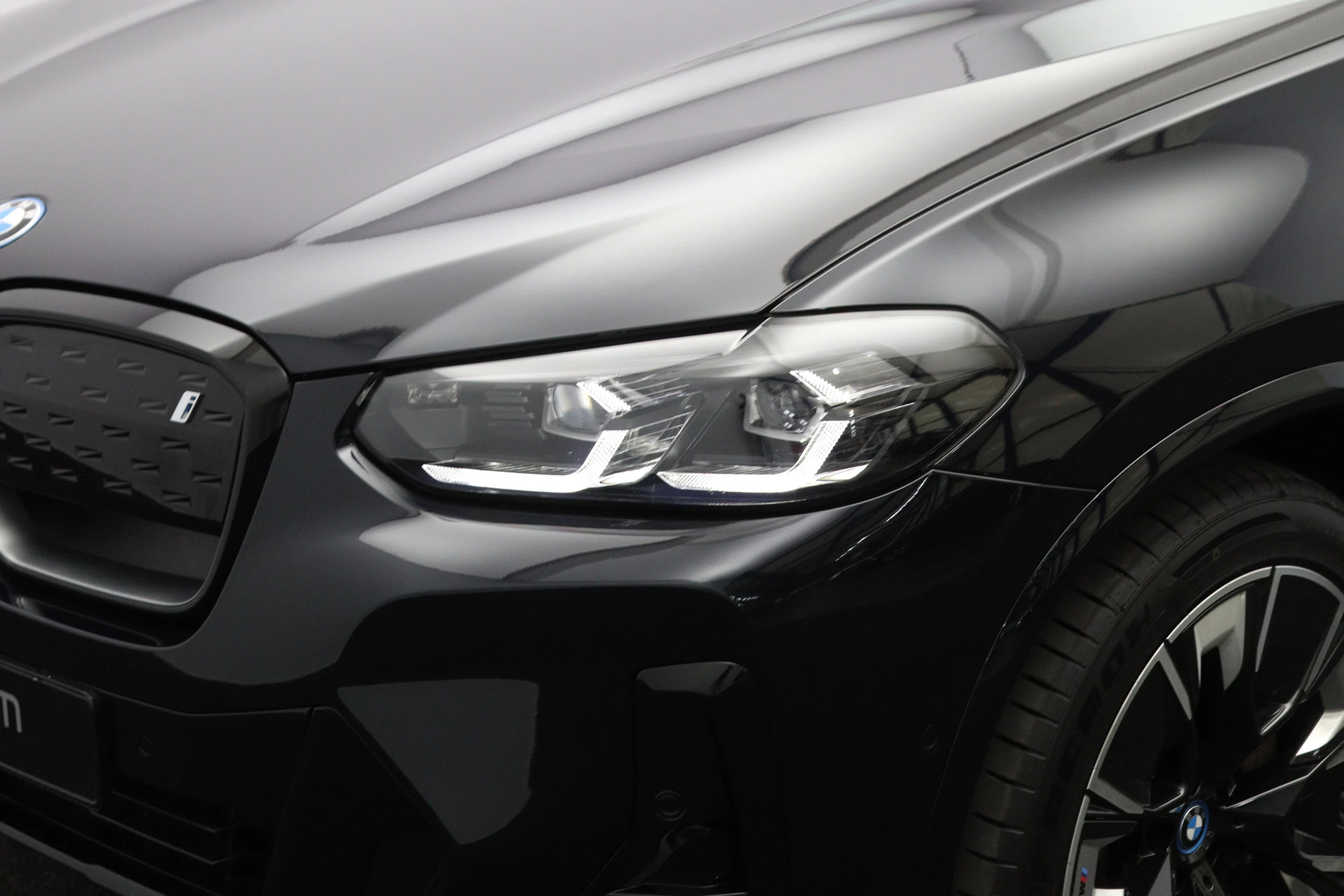 Hoofdafbeelding BMW iX3