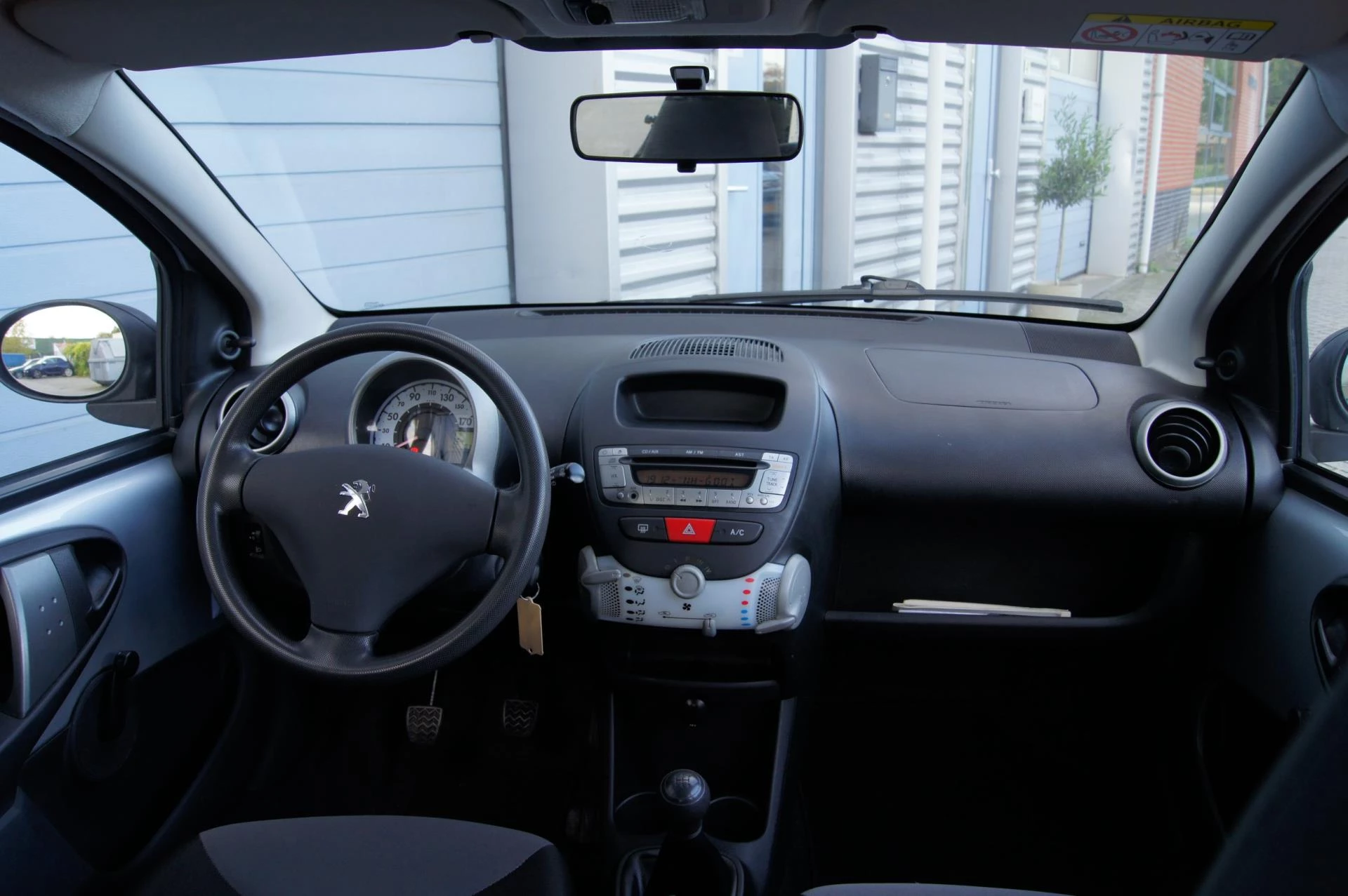 Hoofdafbeelding Peugeot 107