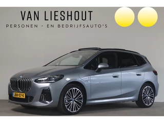 Hoofdafbeelding BMW 2 Serie BMW 2 Serie Active Tourer 225e xDrive M-Sport Harm.Kardon I HUD I Pano-Dak