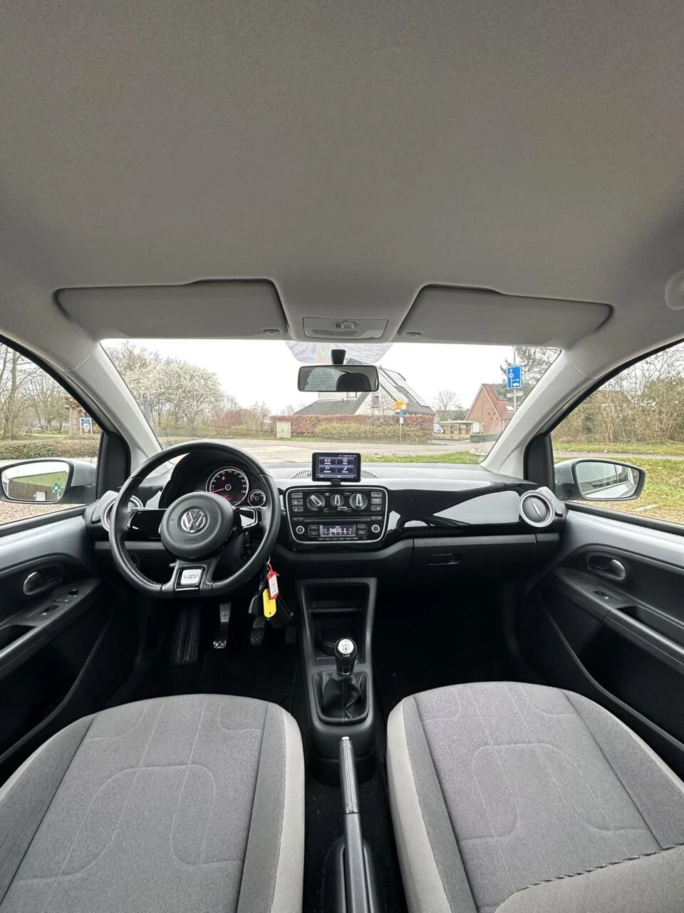 Hoofdafbeelding Volkswagen up!