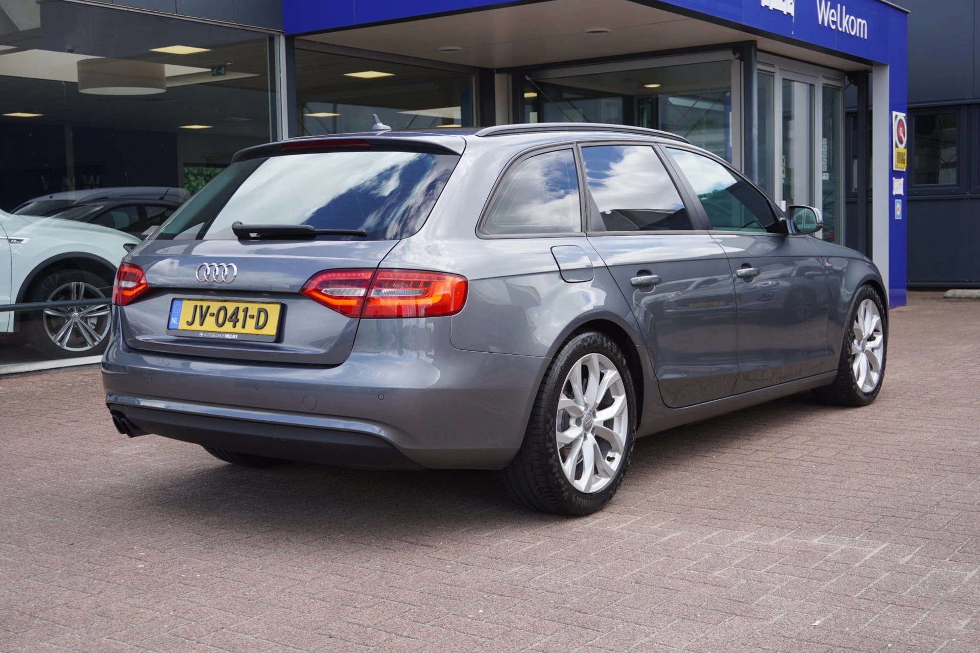 Hoofdafbeelding Audi A4