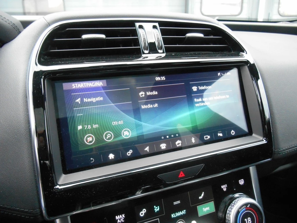 Hoofdafbeelding Jaguar XE