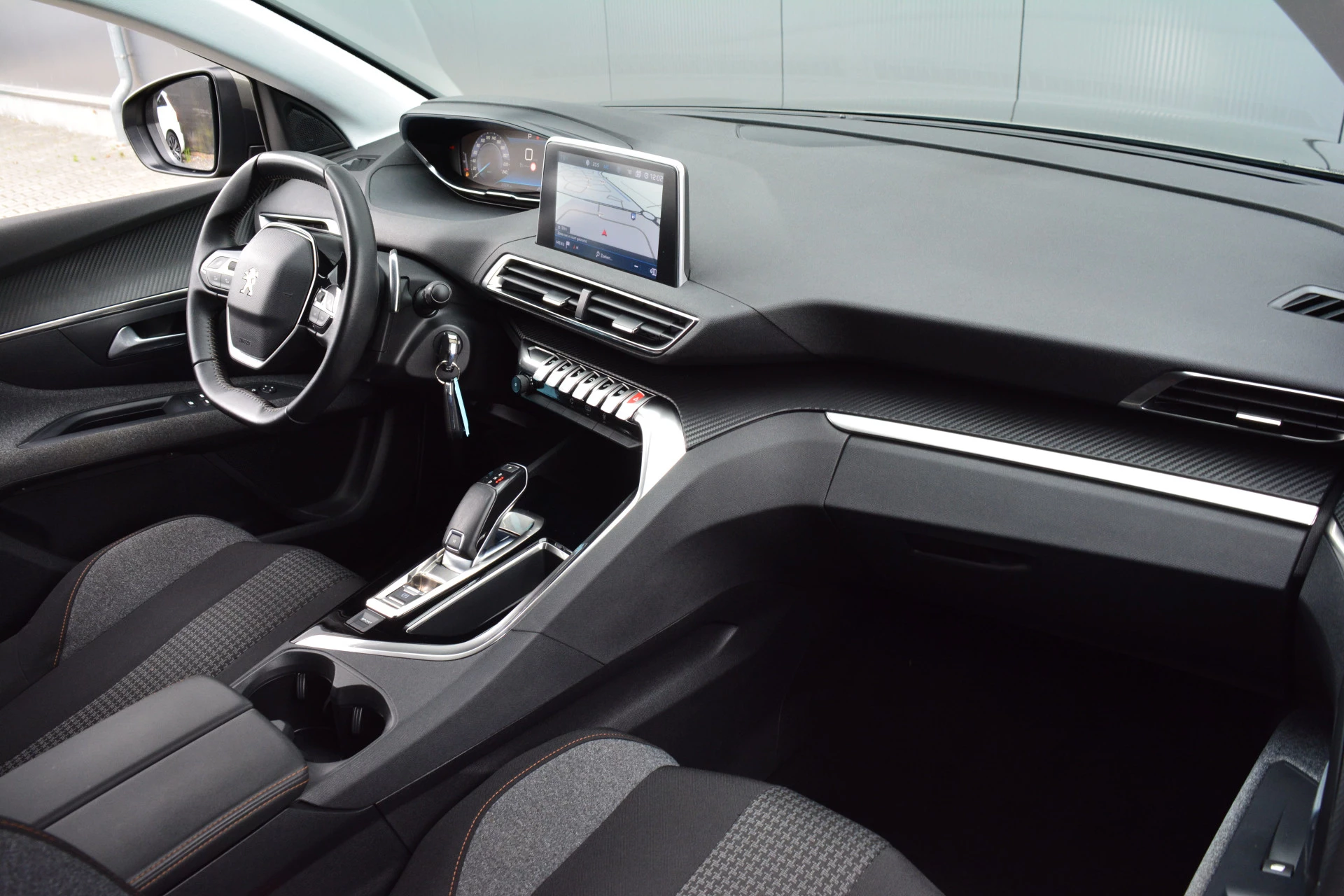 Hoofdafbeelding Peugeot 5008