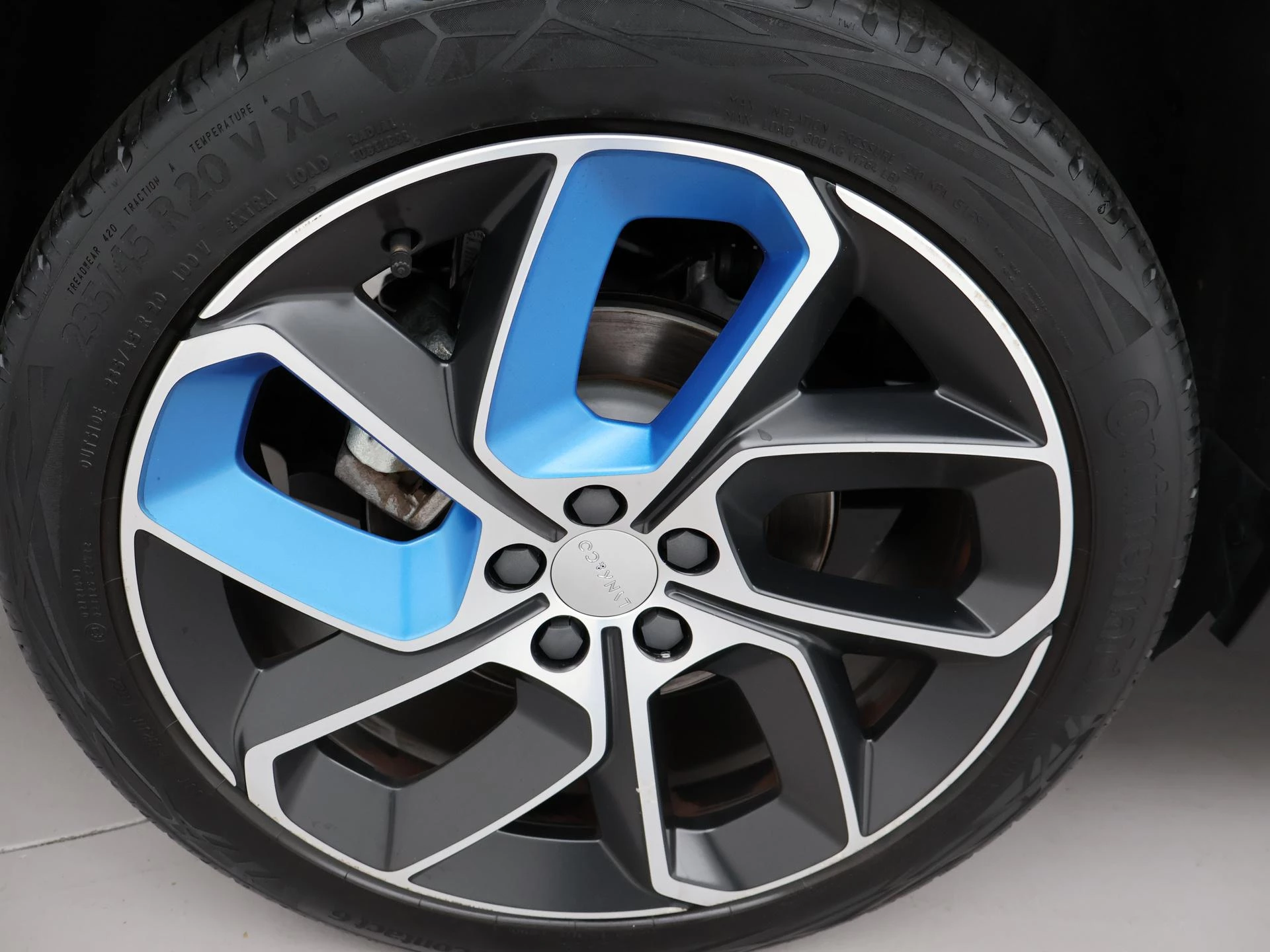 Hoofdafbeelding Lynk & Co 01