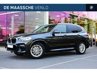 BMW X3 xDrive20i High Executive Automaat / Trekhaak / Sportstoelen / Parking Assistant Plus / LED / M Sportonderstel / Stoelverwarming