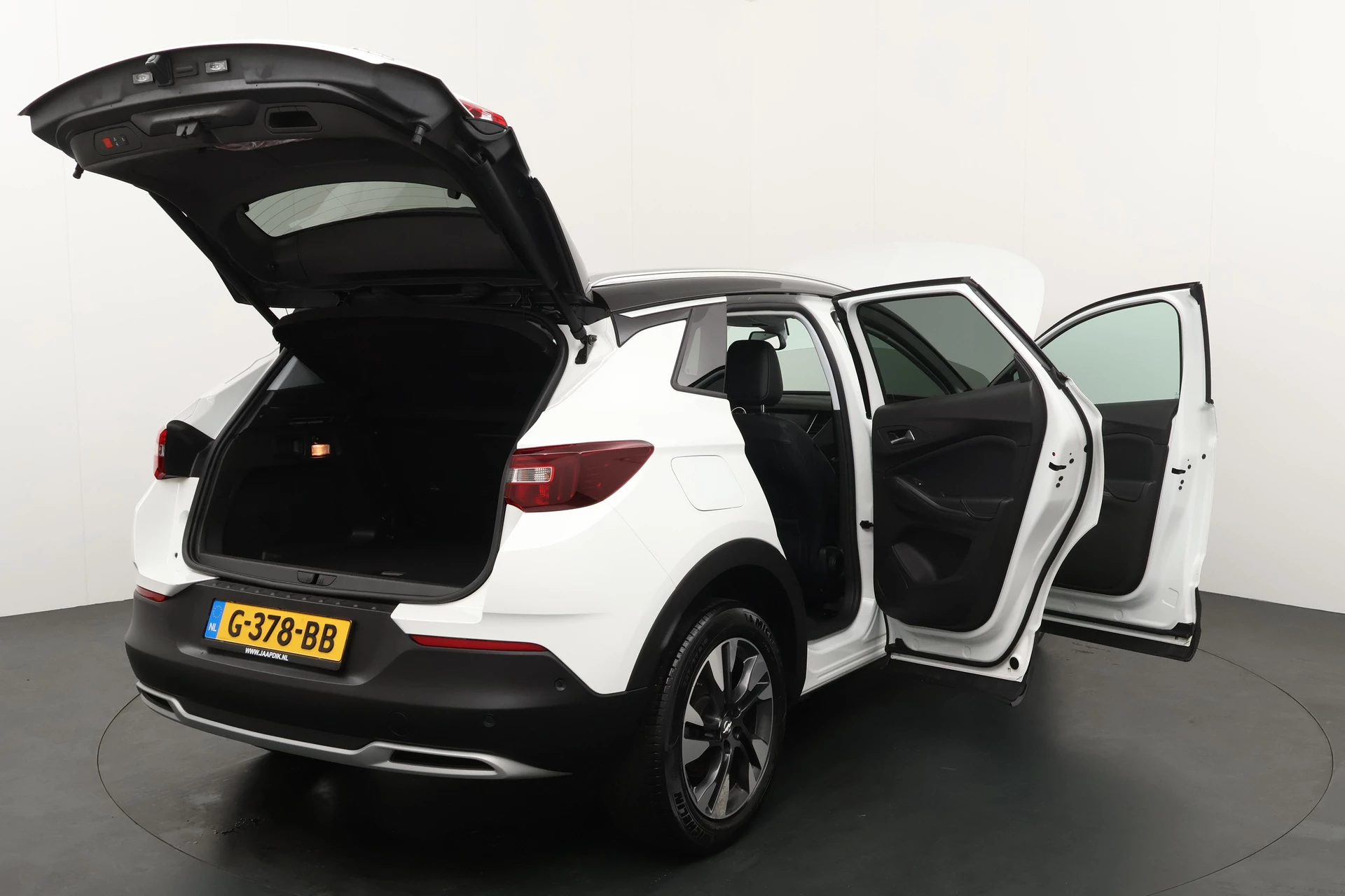 Hoofdafbeelding Opel Grandland X