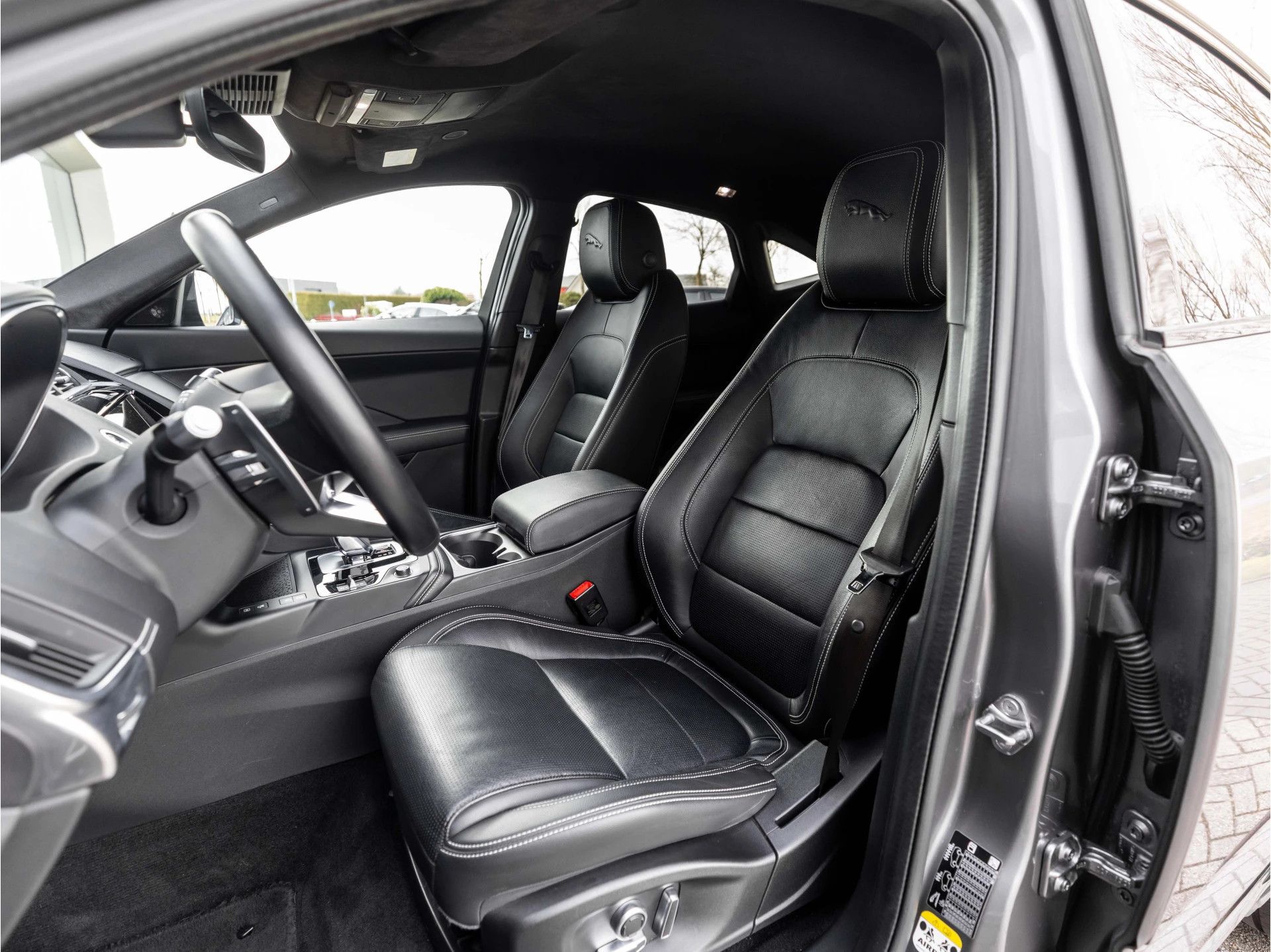 Hoofdafbeelding Jaguar E-PACE