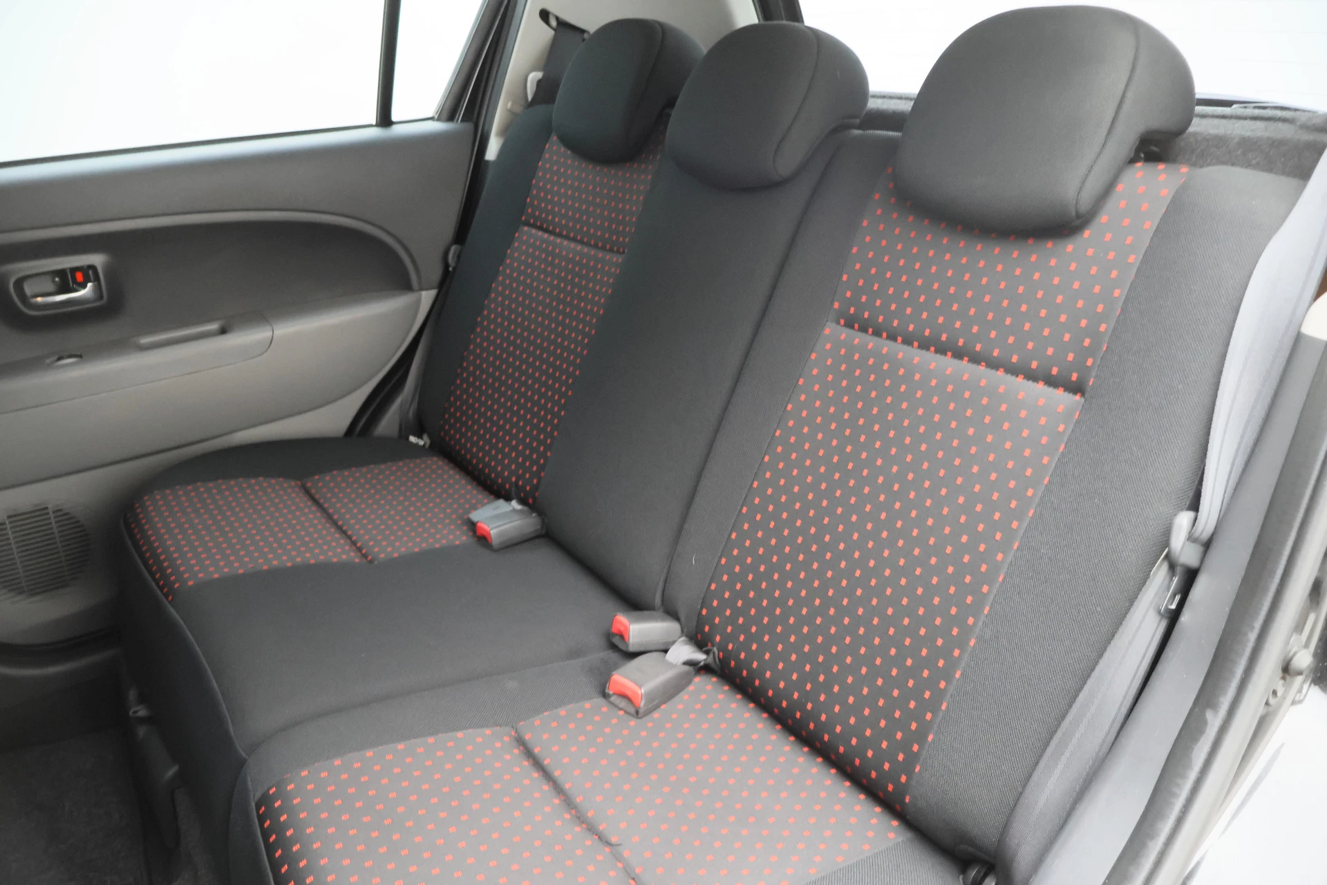 Hoofdafbeelding Daihatsu Sirion