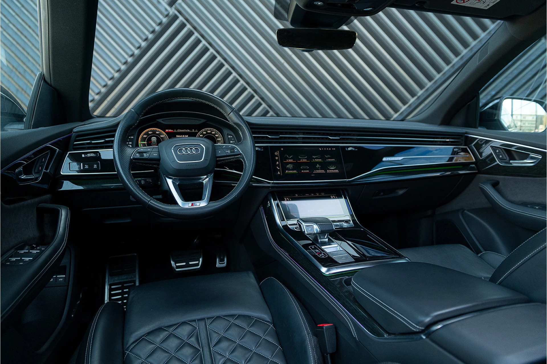 Hoofdafbeelding Audi Q8